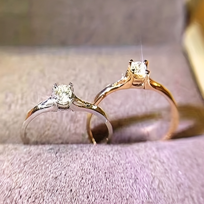 Women's Wedding Band 4 Prong Set Round Zirconia Ring